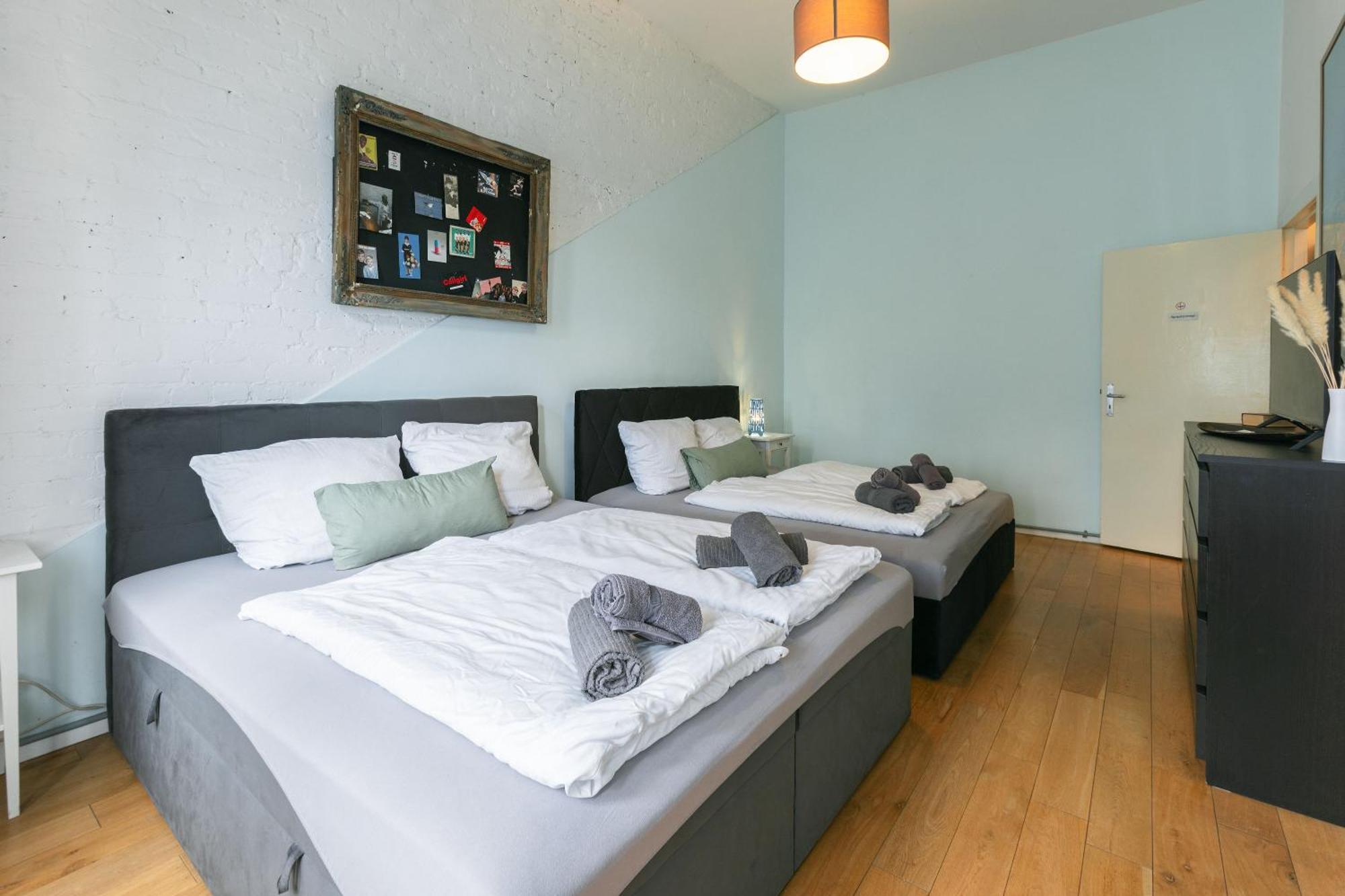 Ferienwohnung Blue Chili 30 - Industrial Chic Im Coolen Wedding - Bis 7 Personen Berlin Exterior foto